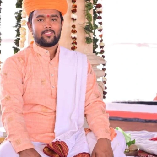 Acharya Nitesh Narayan Tripathi